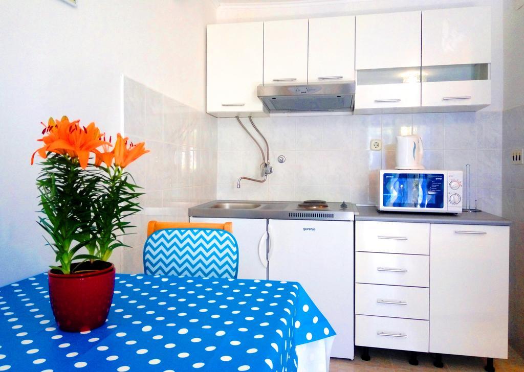 Guest House Kate 믈리니 외부 사진