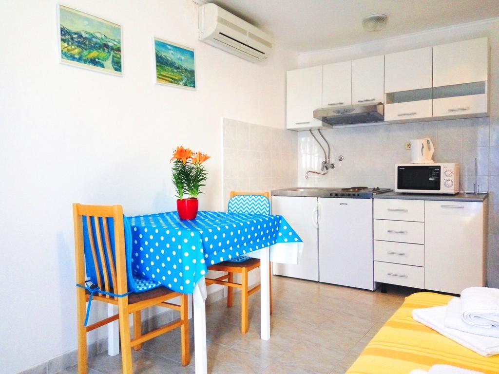 Guest House Kate 믈리니 외부 사진