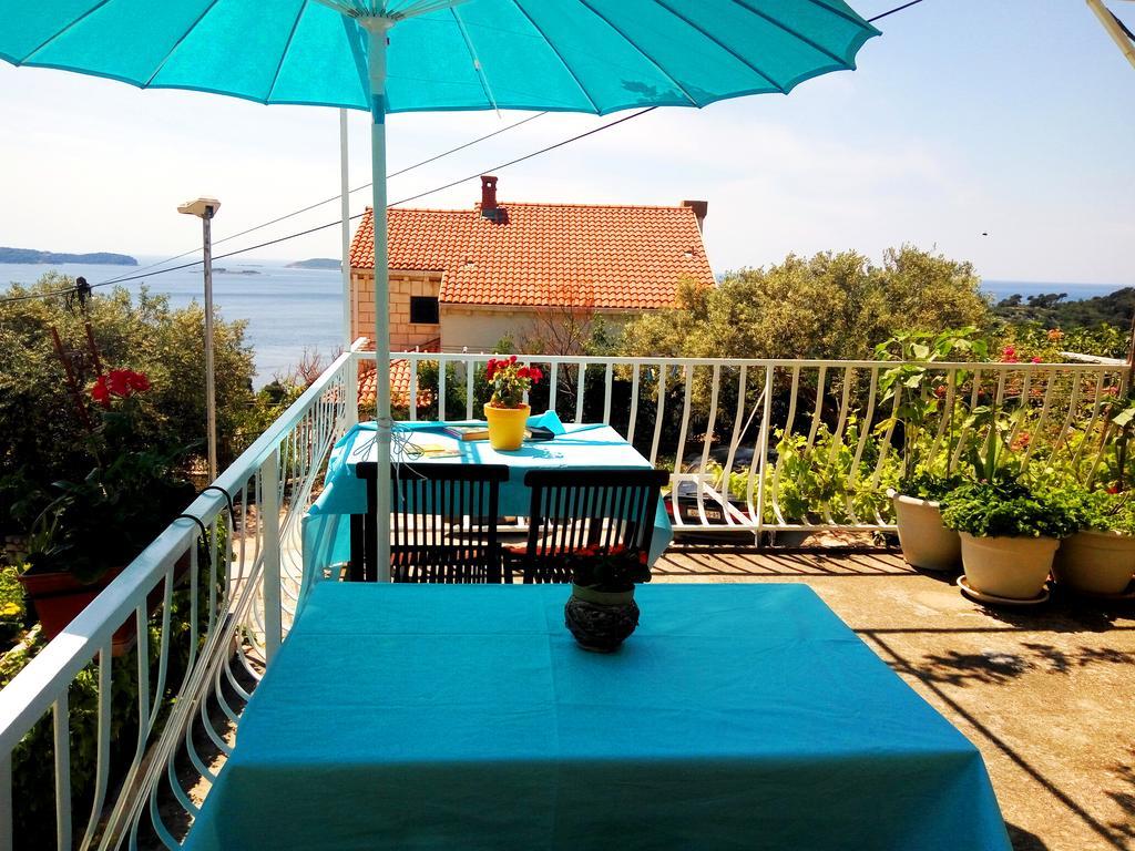 Guest House Kate 믈리니 외부 사진